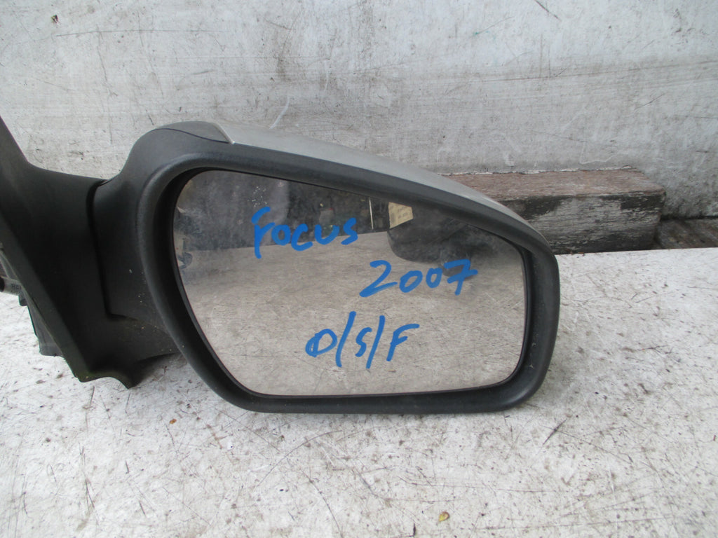 FORD FOCUS MK2  2007 NS PASSENGER SIDE ELECTRIC DOOR WING MIRROR