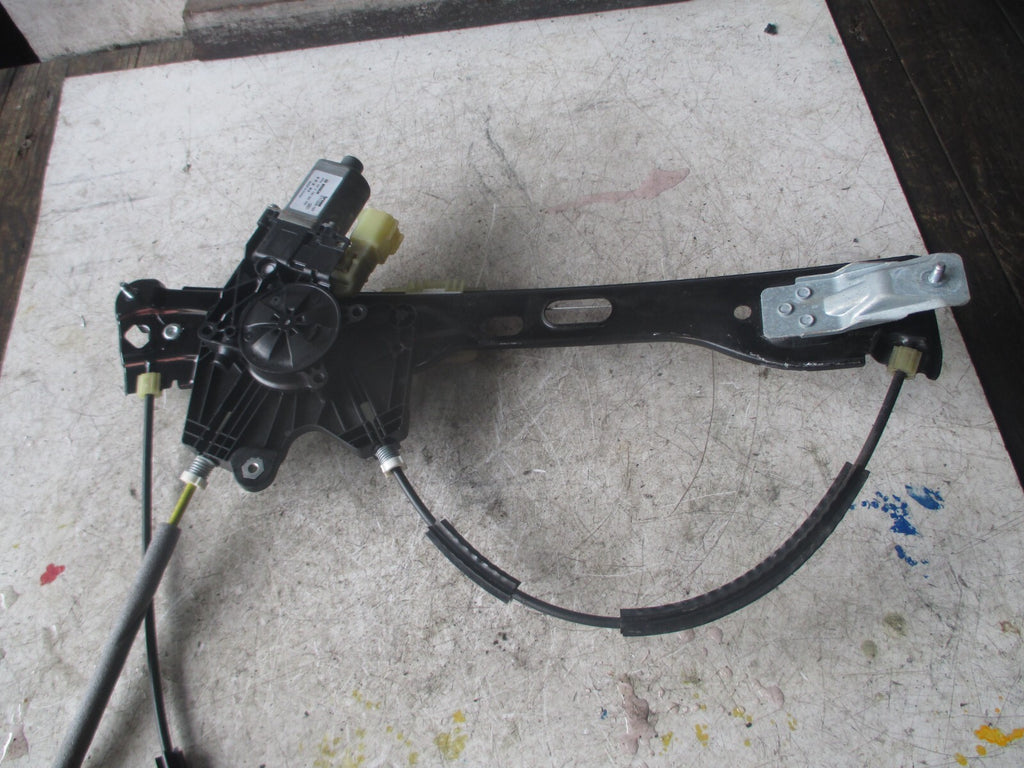 FORD MONDEO 2019 NSF PASSENGER SIDE FRONT WINDOW MOTOR REGULATOR DS73F23201BG