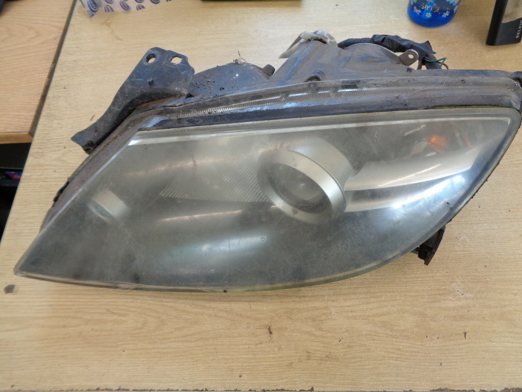 MAZDA RX-8 2007 FRONT PASSENGER SIDE HEADLIGHT DAMAGED
