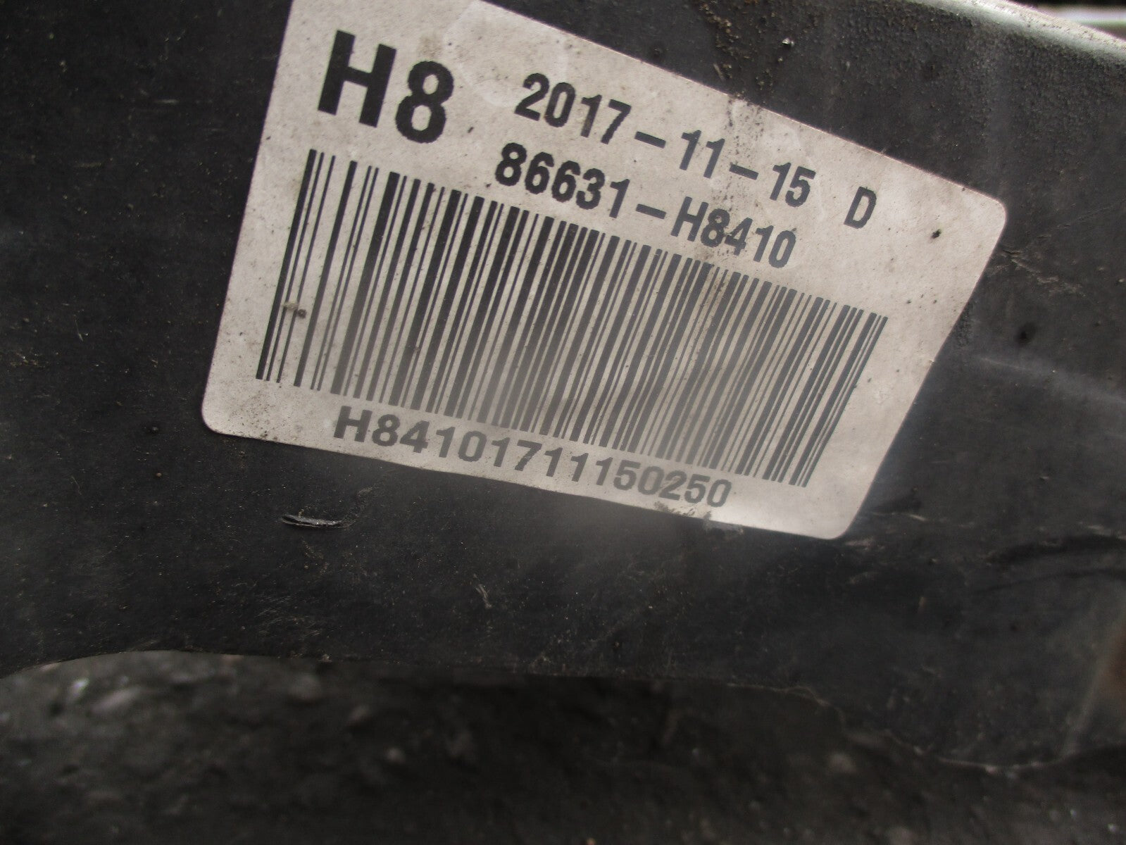 2018 KIA STONIC REAR BUMPER REINFORCEMENT CRASH BAR 86631H8410