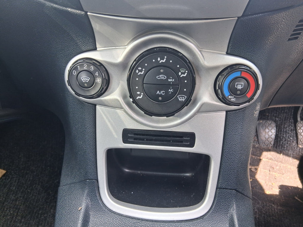 2012 FORD FIESTA MK7 AC HEATER CLIMATE CONTROL SWITCH PANEL