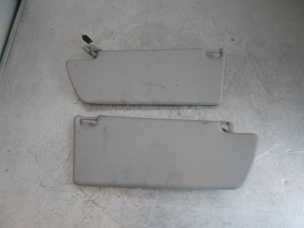 VAUXHALL ZAFIRA B (MK2) 2008 OS & NS DRIVER & PASSENGER SUN VISORS PAIR GREY