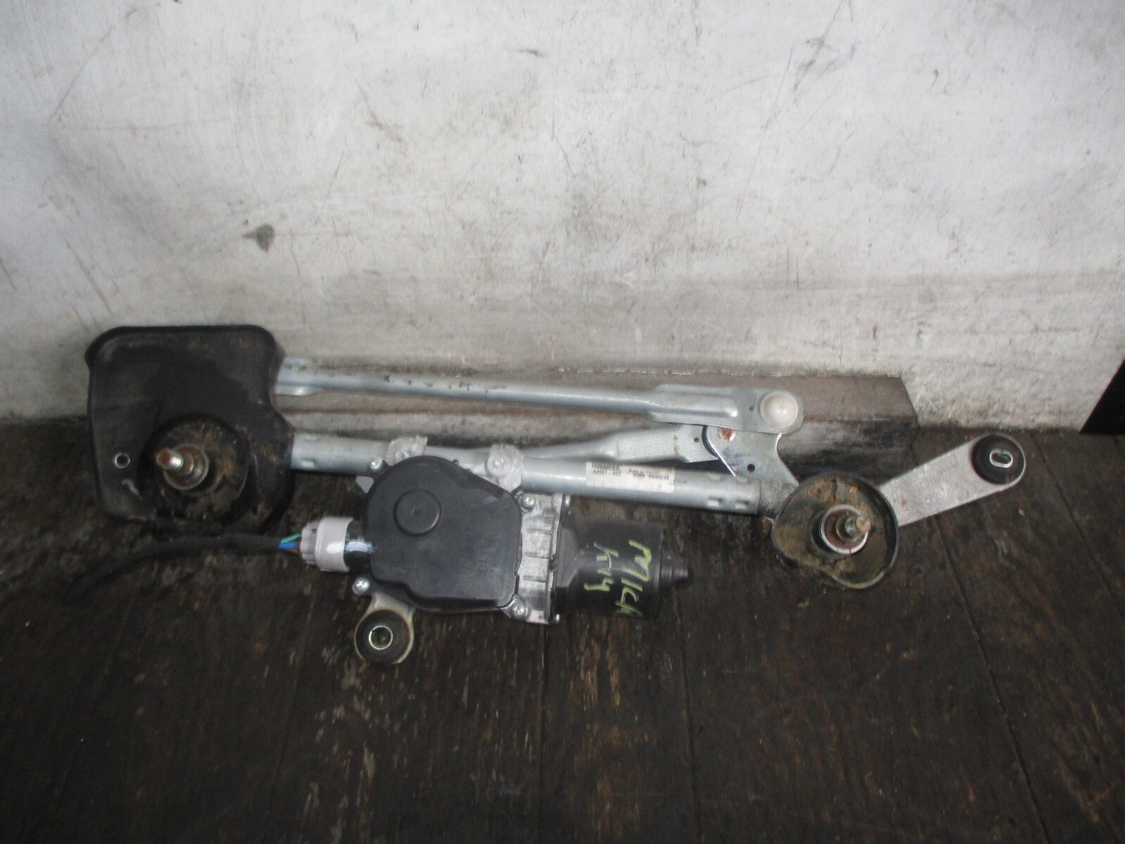 NISSAN MICRA K14 2019 FRONT WINDSCREEN WIPER MOTOR LINKAGES 280005FF0B