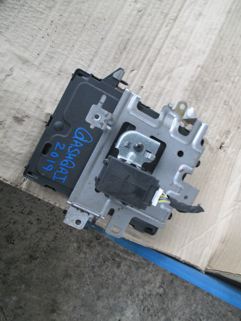 NISSAN QASHQAI MK2 J11 2019 BCM BODY CONTROL MODULE 284B16FP1A