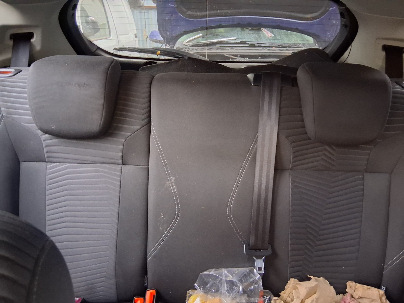 2014 FORD FIESTA MK7 REAR BACK SEAT FABRIC COMPLETE