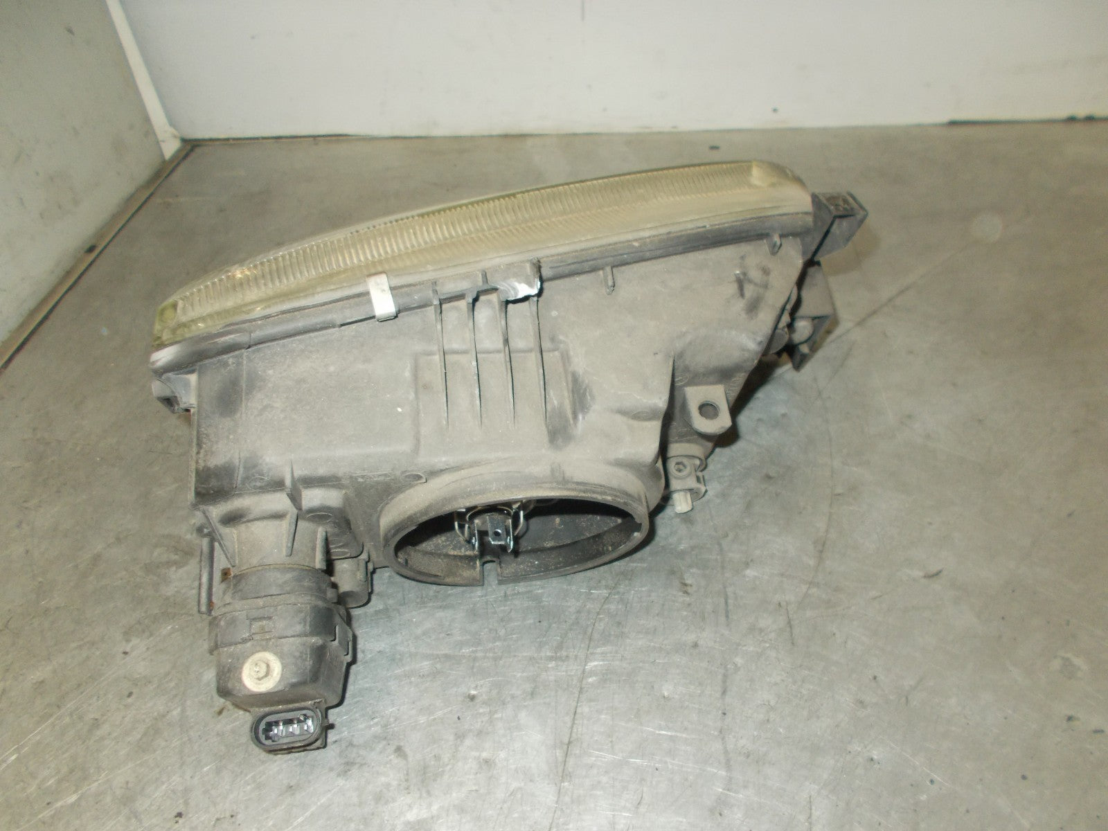 RENAULT MEGANE SCENIC 1999-2003 MK1 NS PASSENGER SIDE HEADLIGHT