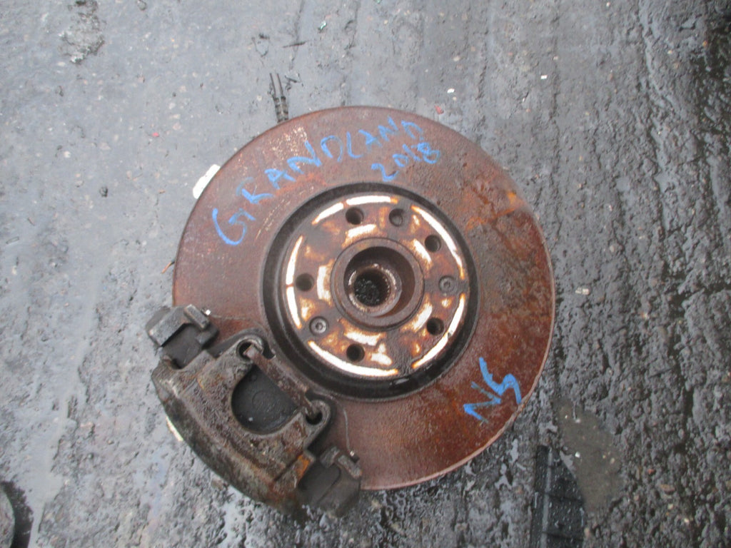 VAUXHALL GRANDLAND X 2018 1.6 DIESEL NSF PASSENGER SIDE FRONT HUB CALIPER DISC