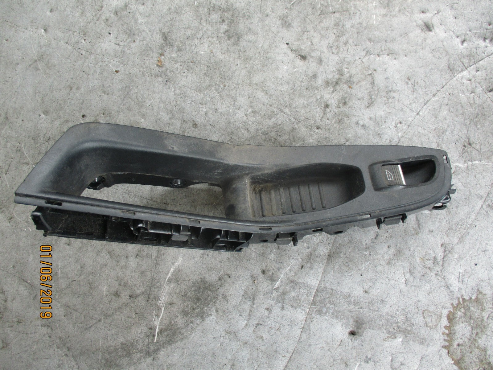 FORD FIESTA MK7 NS PASSENGER SIDE WINDOW SWITCH 1S0867255E