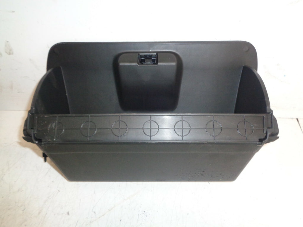 VAUXHALL VIVA SE 2017 1.0 PETROL PASSENGER SIDE GLOVE BOX COMPARTMENT