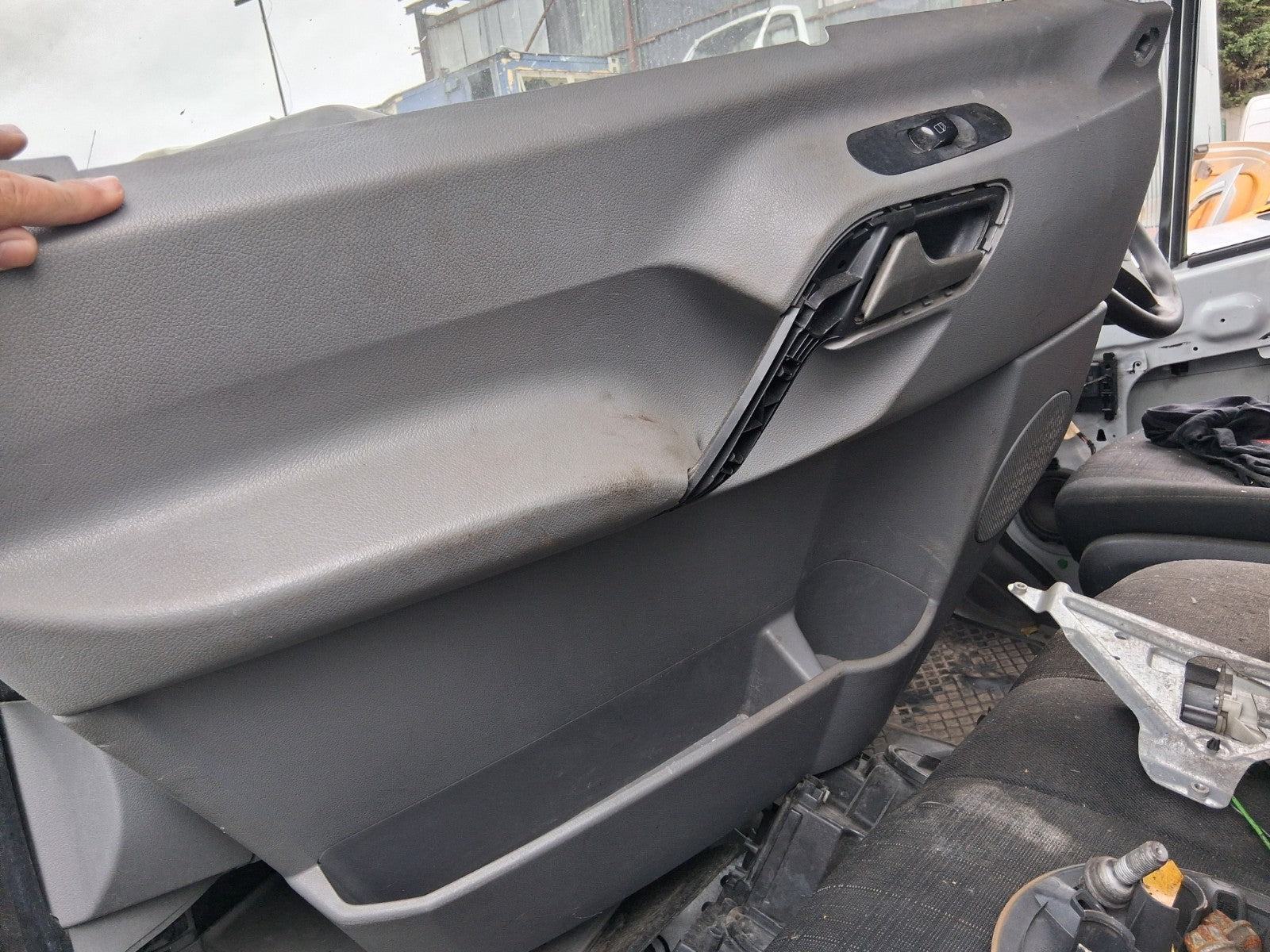 2016 MERCEDES SPRINTER MK2 W906 NSF PASSENGER SIDE FRONT LEFT DOOR CARD PANEL