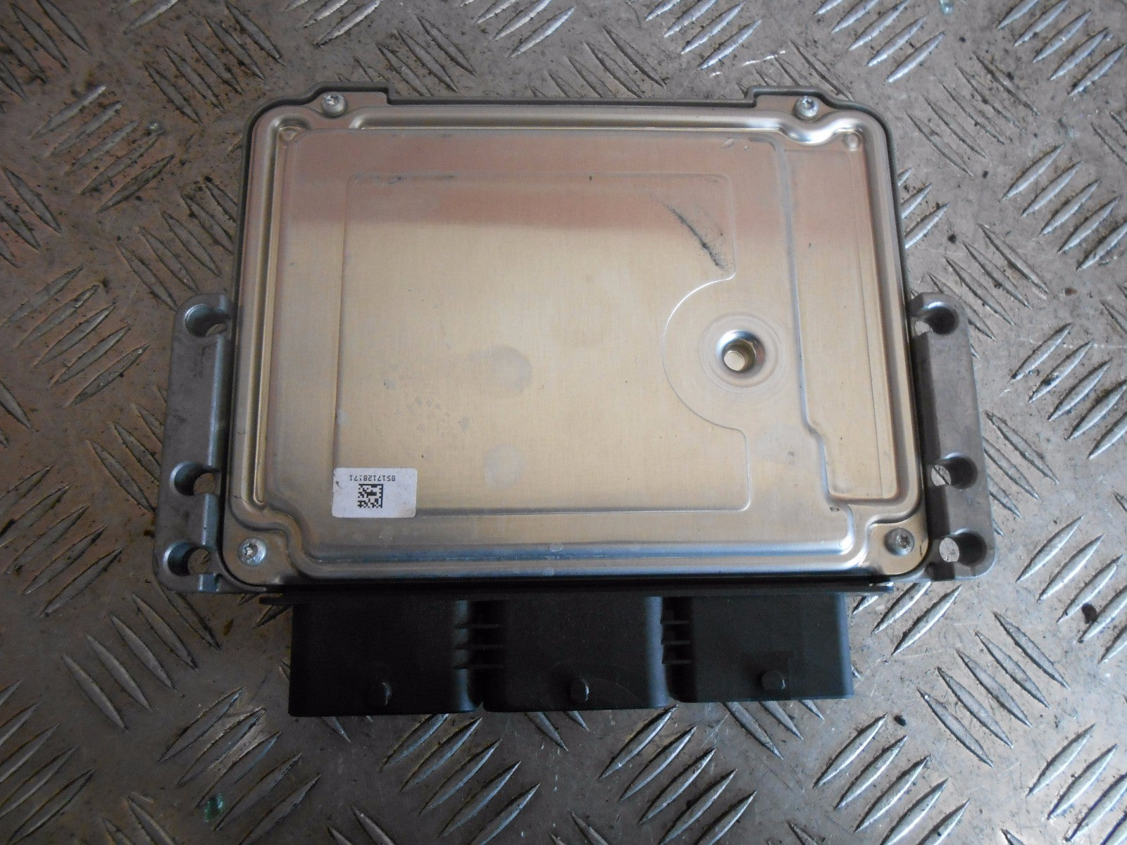 CITROEN DS3 2011 1.6 E HDI (9H06/9HP) ENGINE CONTROL UNIT ECU 9676830080