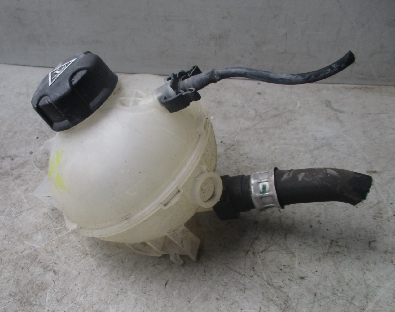 PEUGEOT PARTNER 2019 COOLANT WATER EXPANSION OVERFLOW TANK 9678125980