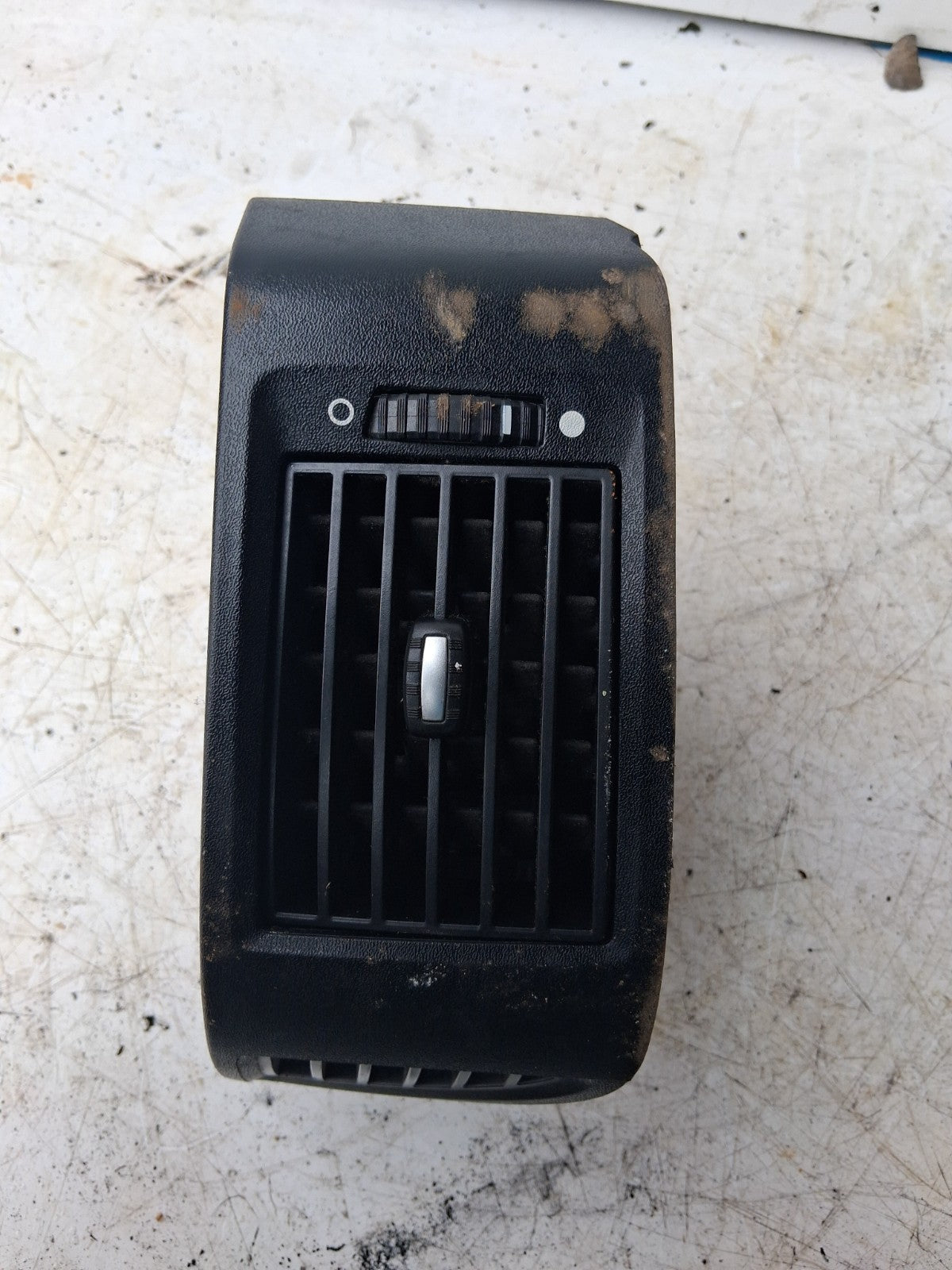2016 PEUGEOT BOXER MK3 FRONT DASH NSF PASSENGER SIDE LEFT AIR VENT LS385822