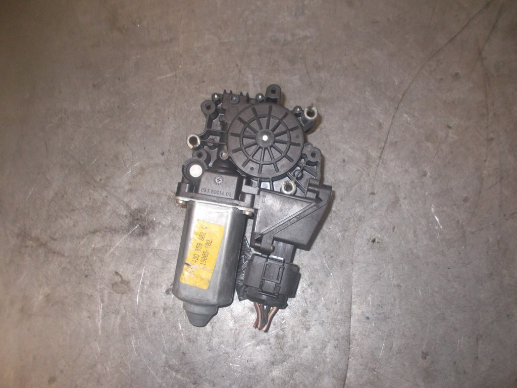 AUDI A8 D2 2000 MK1 OSF DRIVER SIDE FRONT WINDOW REGULATOR 4D0959802G