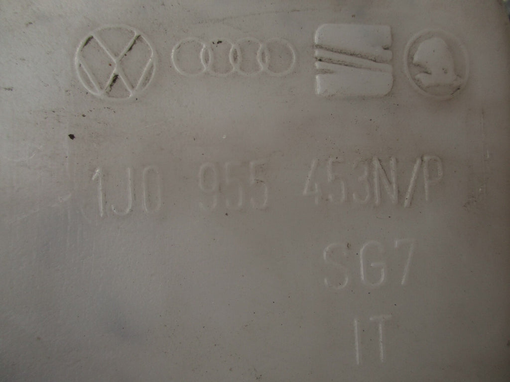 2002 SEAT IBIZA 6L MK3 WINDSCREEN WASHER BOTTLE & PUMP 1J0955453N