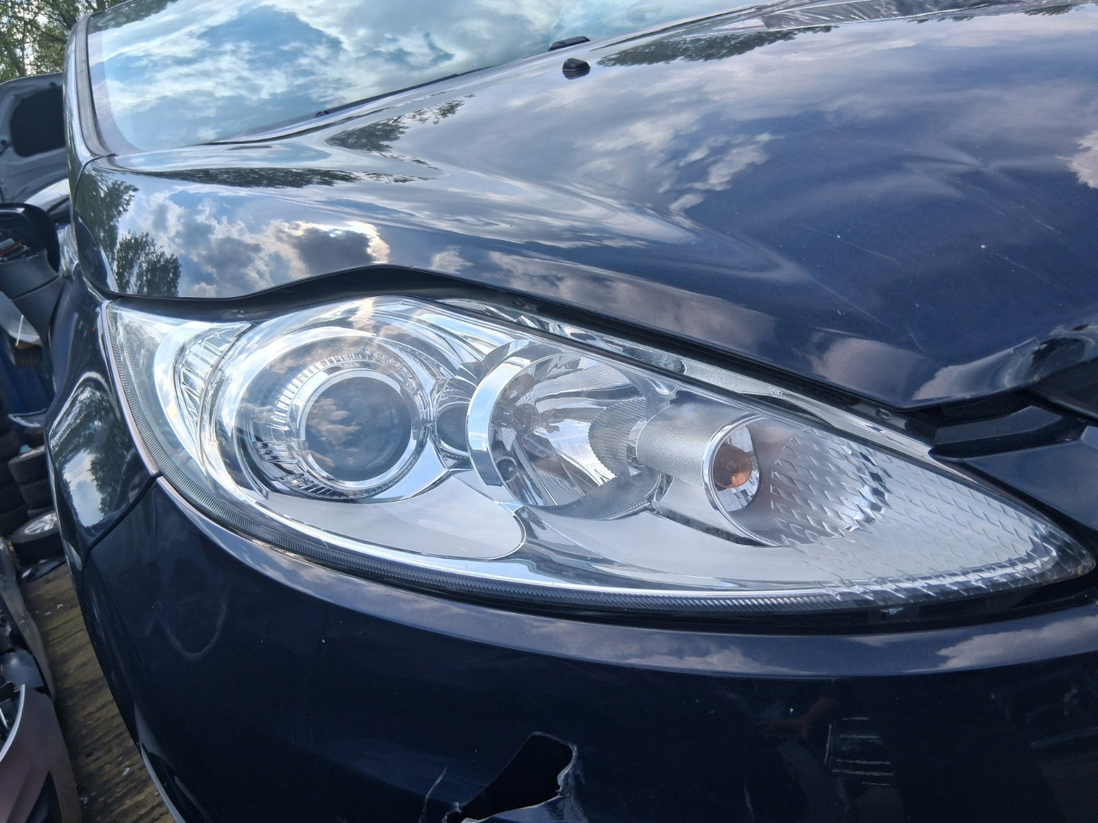 2012 FORD FIESTA MK7 5 DOOR OSF DRIVER SIDE FRONT RIGHT HEADLIGHT