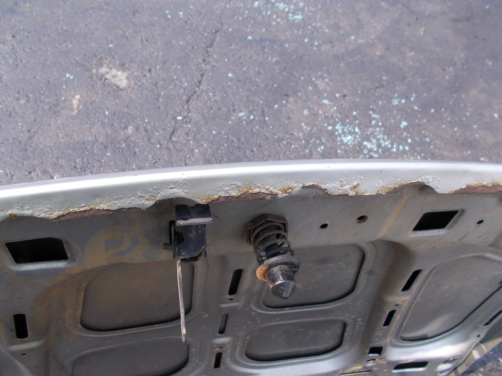 2000 VAUXHALL ZAFIRA CLUB 3DOOR BONNET COMPLETE SILVER Z147