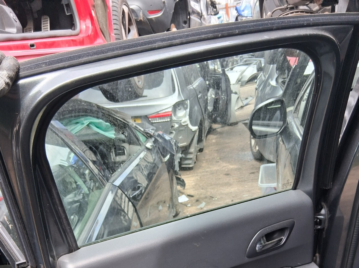 2012 PEUGEOT 3008 MK1 NSR PASSENGER SIDE REAR LEFT WINDOW GLASS