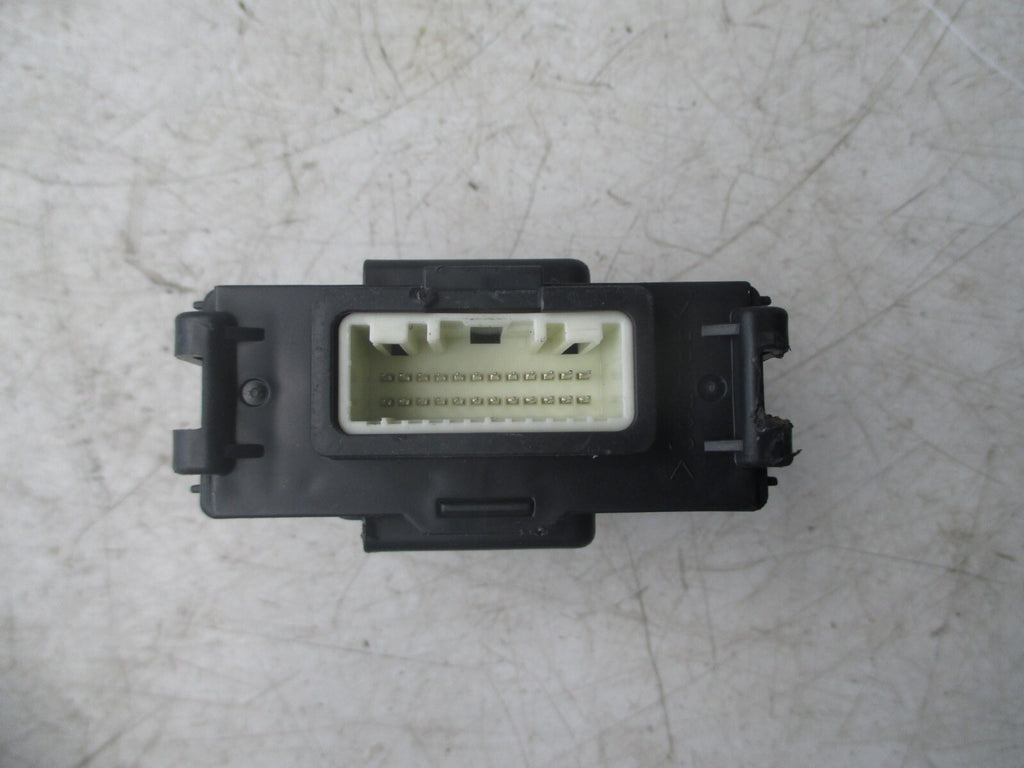 NISSAN QASHQAI MK2 J11 2016 ANTI SKID ABS TRACTION CONTROL SENSOR 476A04EA0A