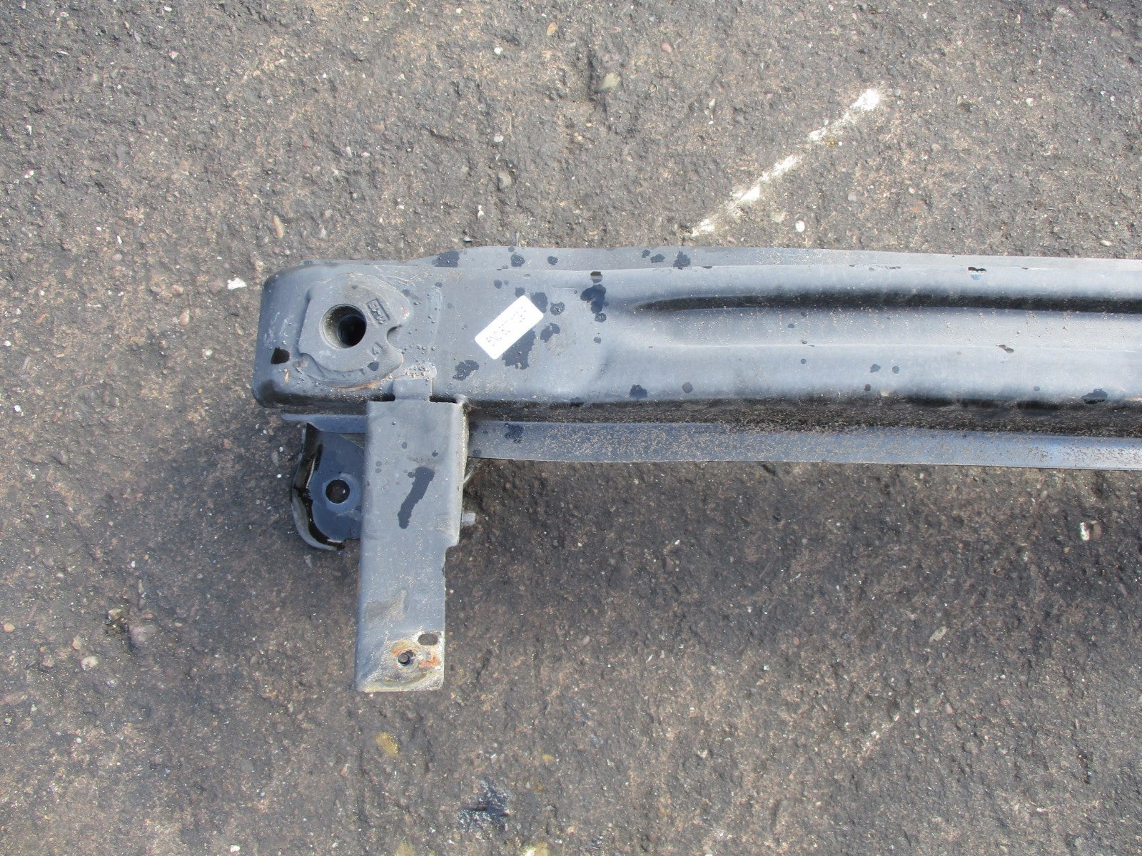 VOLKSWAGEN VW TIGUAN MK1 2016 FRONT BUMPER REINFORCEMENT BAR 5N0807109 F