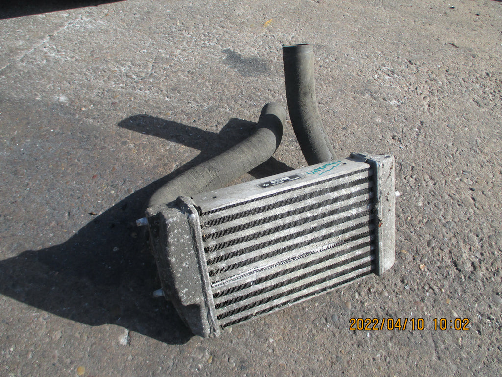 CHRYSLER VOYAGER 2002 RADIATOR INTERCOOLER HEAT EXCHANGER 868503A