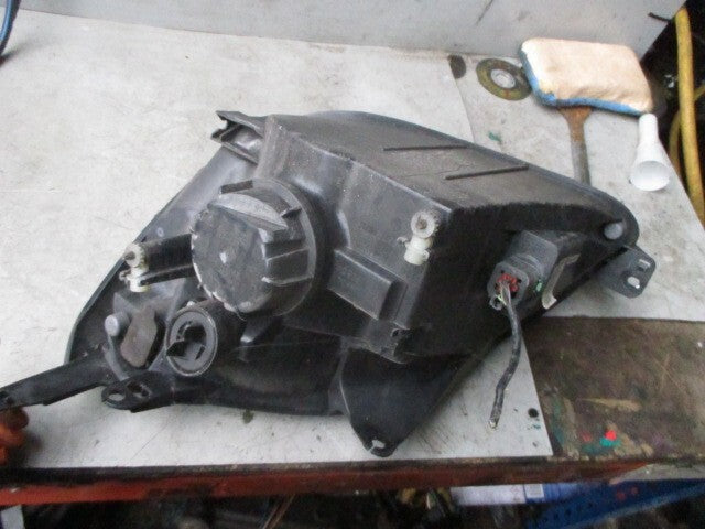 2005 FORD FIESTA OS DRIVER SIDE HEADLIGHT 2S6X13W029BJ