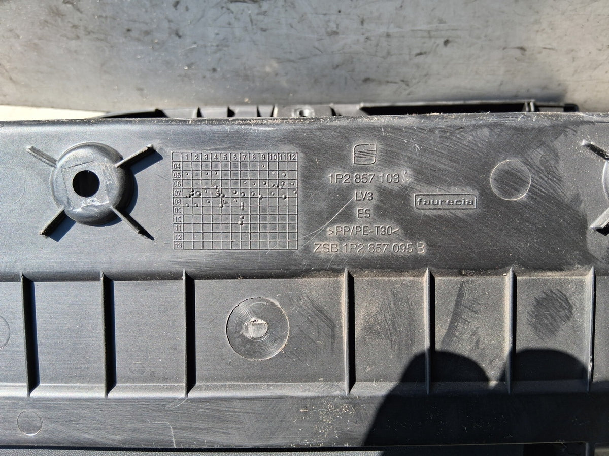 2009 SEAT LEON MK2 NS PASSENGER SIDE STORAGE COMPARTMENT GLOVEBOX