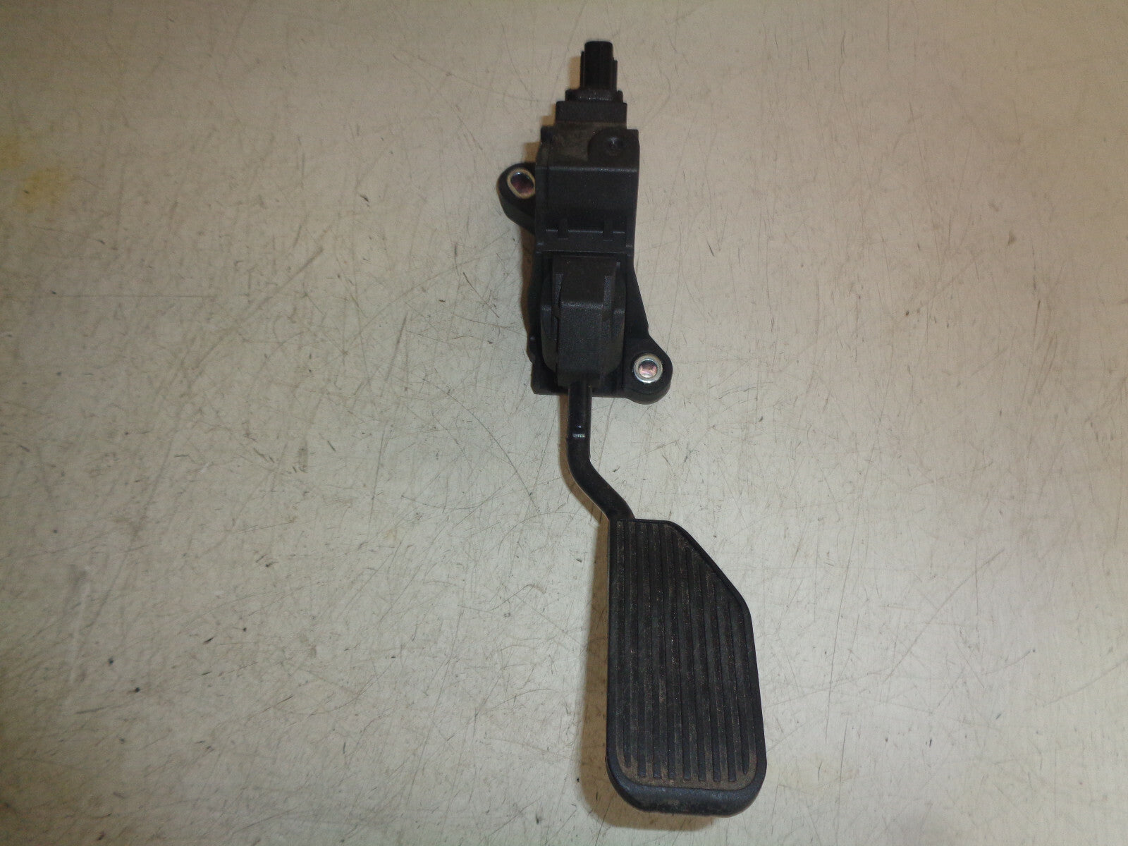 TOYOTA AYGO MK2 2016 CITROEN C1 ACCELERATOR THROTTLE PEDAL 781100H060