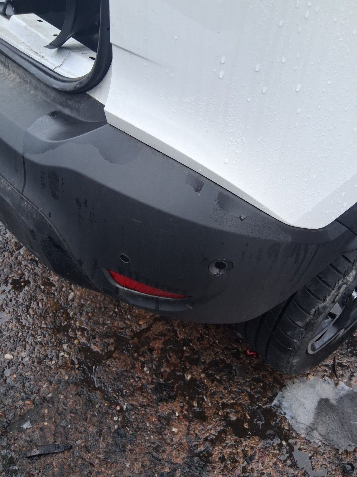 2024 VAUXHALL CROSSLAND X COMPLETE REAR BUMPER WITH PDC SENSORS BLACK