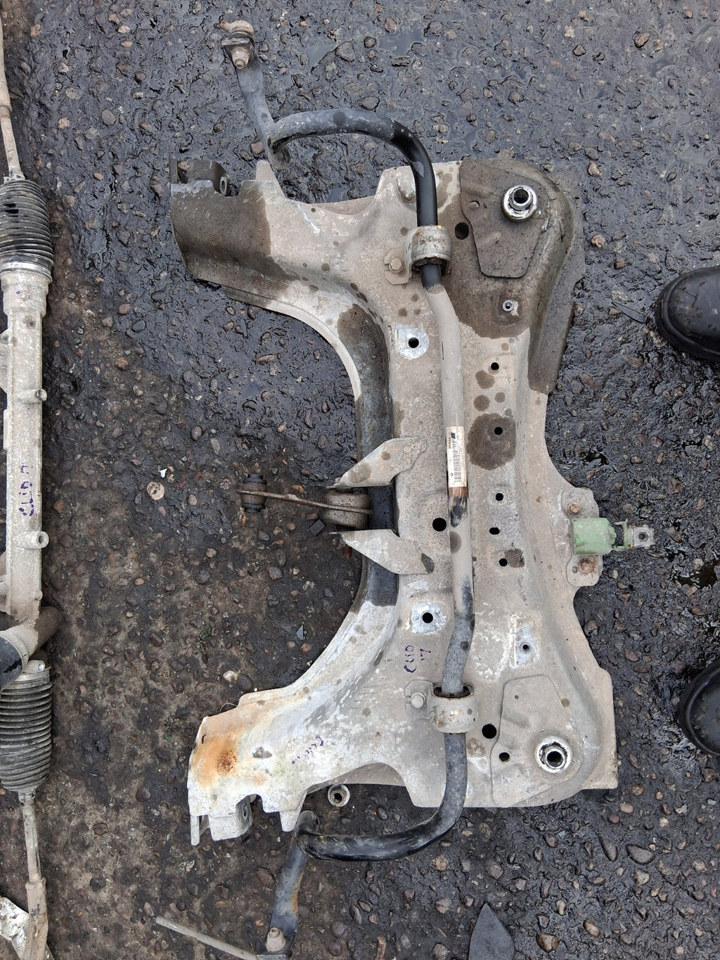 2017 RENAULT CLIO X98 MK4 1.5 DIESEL FRONT SUBFRAME