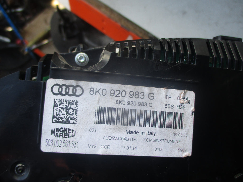AUDI A4 B8 2013 2.0 DIESEL INSTRUMENT CLUSTER SPEEDOMETER 8K0920983G