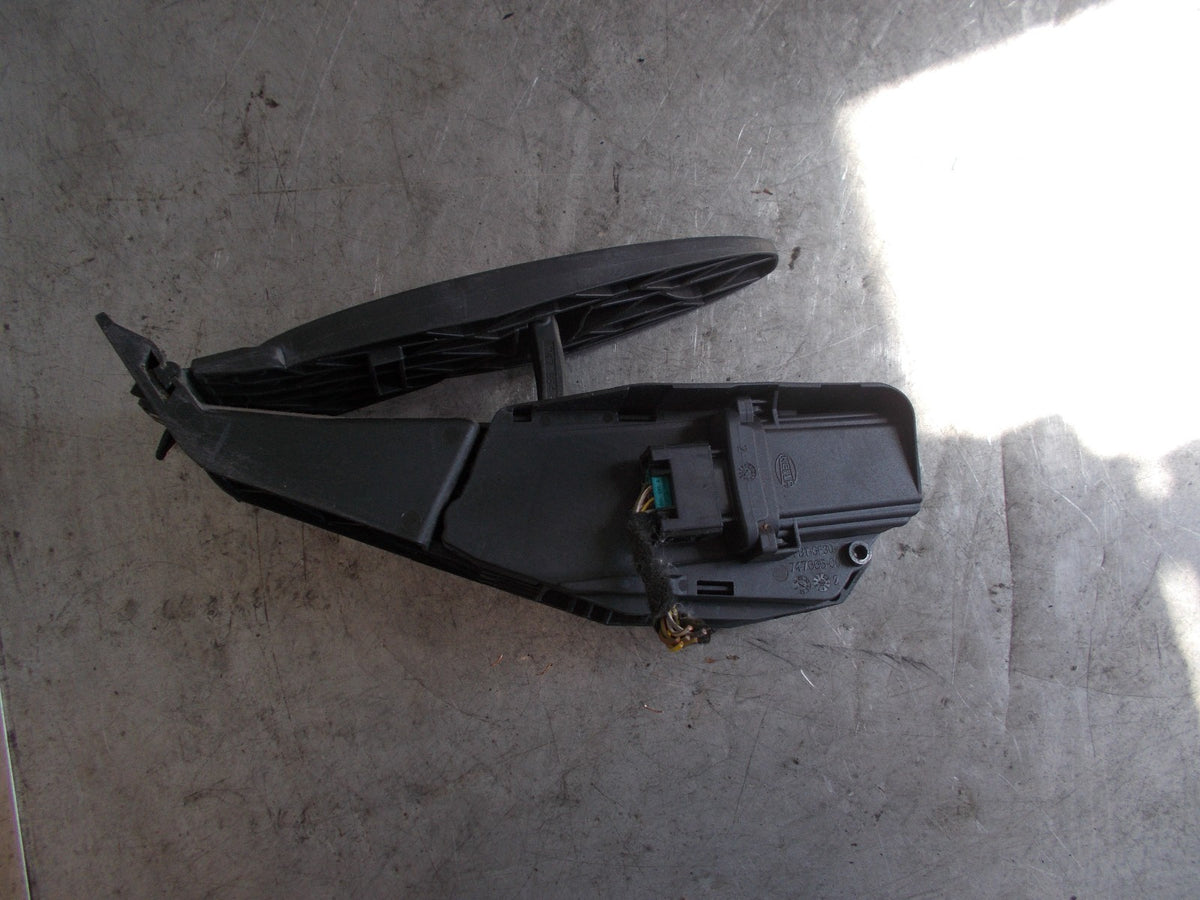 MINI COOPER ONE 2007 ACCELERATOR THROTTLE PEDAL 35426786591