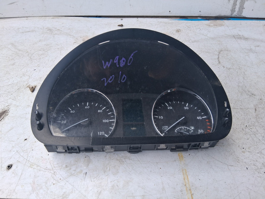2010 MERCEDES BENZ SPRINTER W906 2.1 DIESEL MAN SPEEDOMETER INSTRUMENT CLUSTER