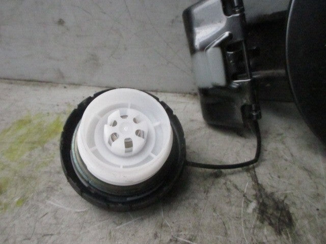 2019 MAZDA 6 MK3 FUEL FILLER CAP FLAP LID COVER GREY GHK142431