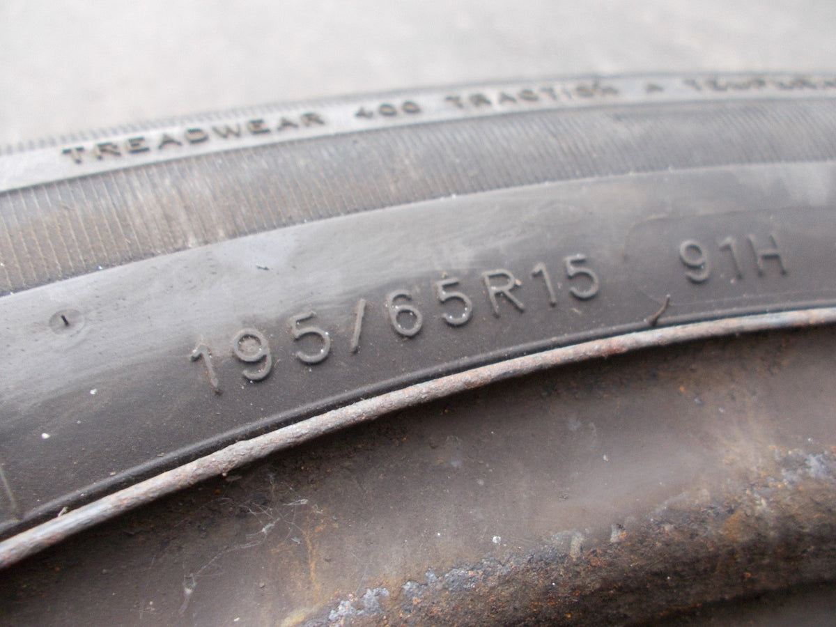 VAUXHALL VECTRA EVERGREEN 15 INCH 5 STUD STEEL WHEEL 195/65 R15 2150144