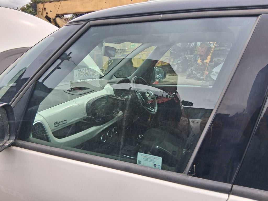 2019 FIAT 500L URBAN NSF PASSENGER SIDE FRONT WINDOW GLASS