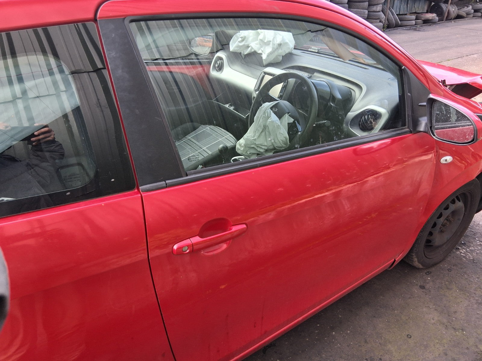 2016 PEUGEOT 108 MK2 OSF DRIVER SIDE FRONT RIGHT BARE DOOR SCARLET RED KJH