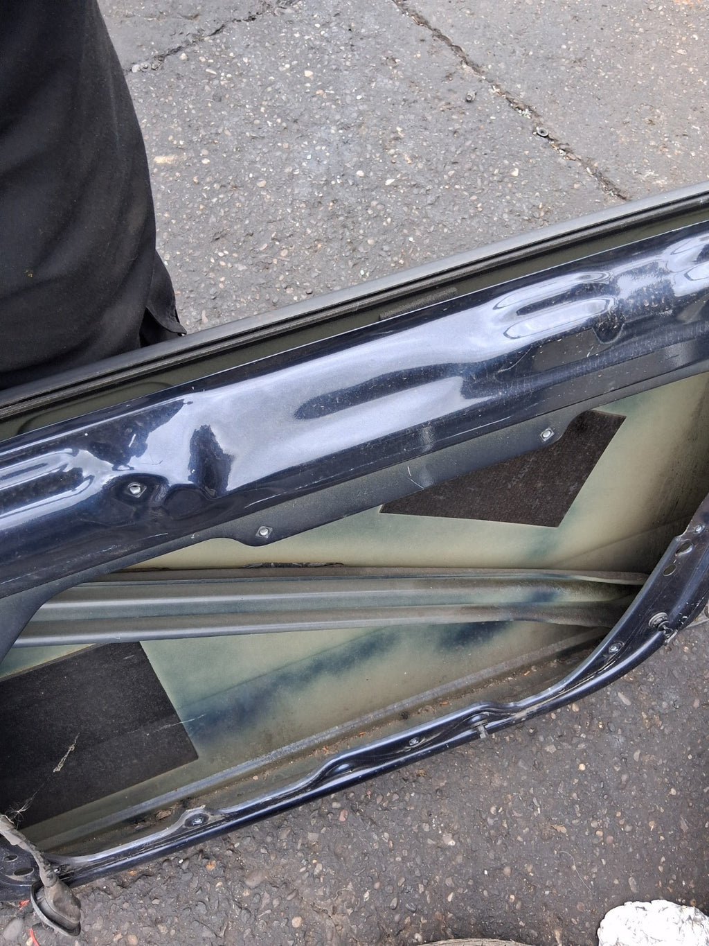 2014 VW VOLKSWAGEN PASSAT B7 SALOON OSF DRIVER SIDE FRONT RIGHT BARE DOOR BLUE