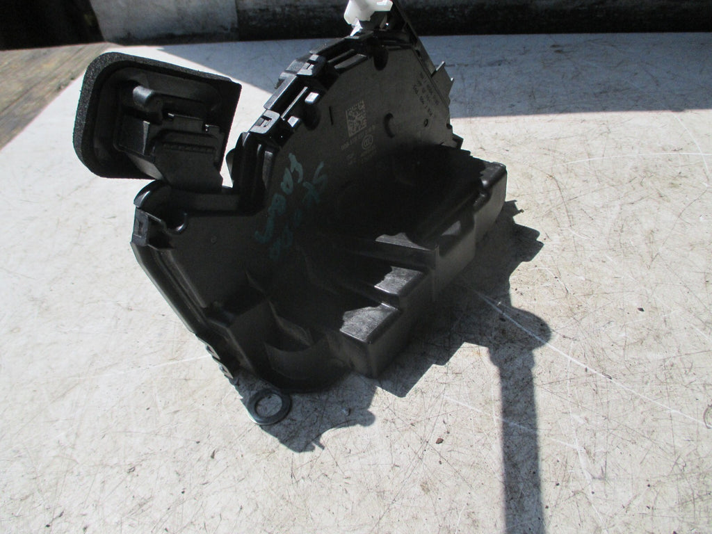 SKODA FABIA MK3 2021 OSF DRIVER SIDE FRONT RIGHT SIDE DOOR LOCK 5TB837016B