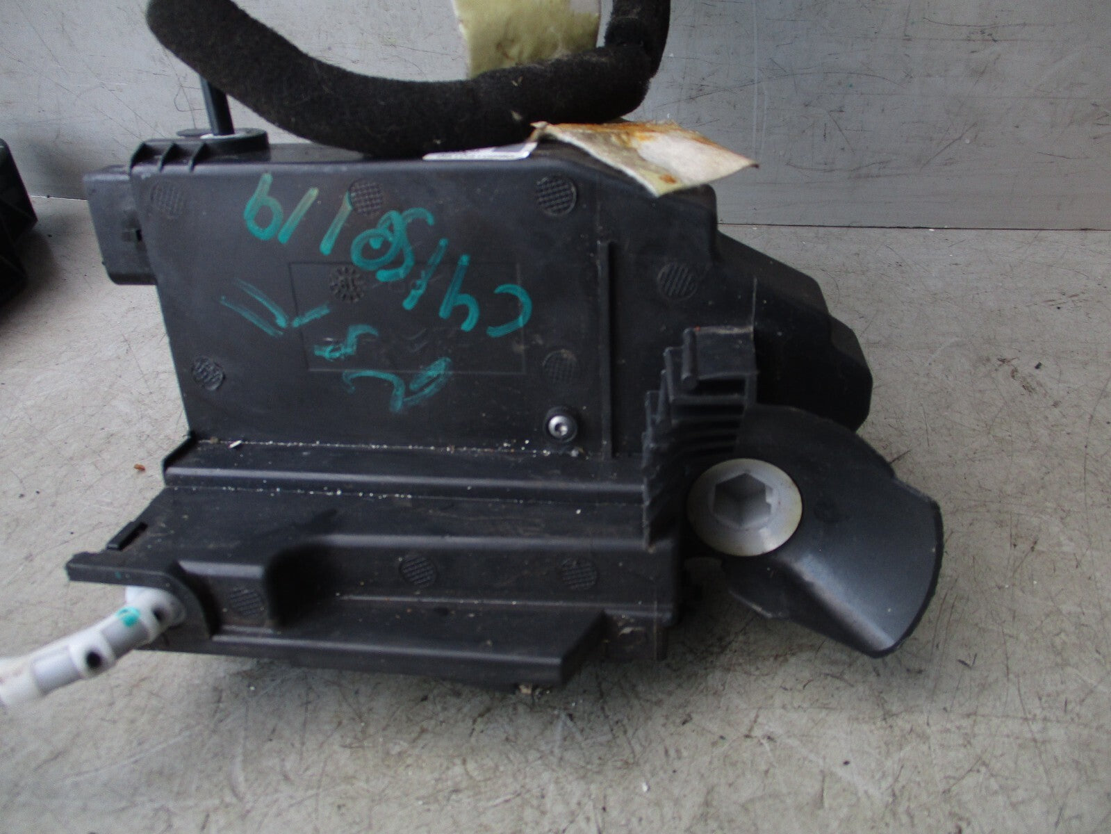 2019 CITROEN C4 SPACETOURER NS PASSENGER FRONT DOOR LOCK MECHANISM 9810310580