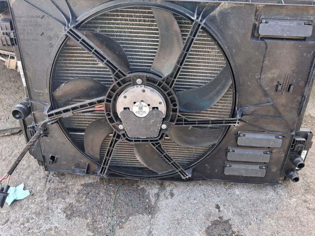 2013 VW VOLKSWAGEN GOLF MK7 1.6 DIESEL RADIATOR RAD PACK 5Q0121251EC