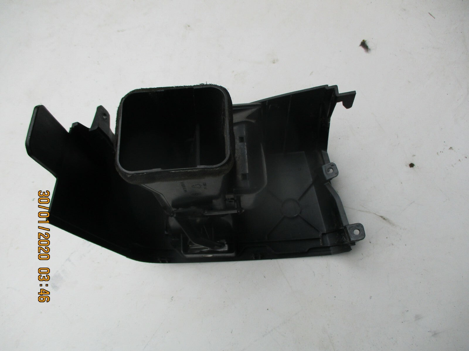 MERCEDES SPRINTER W906 2013 NS PASSENGER SIDE AIR VENT DASH TRIM A9068300654