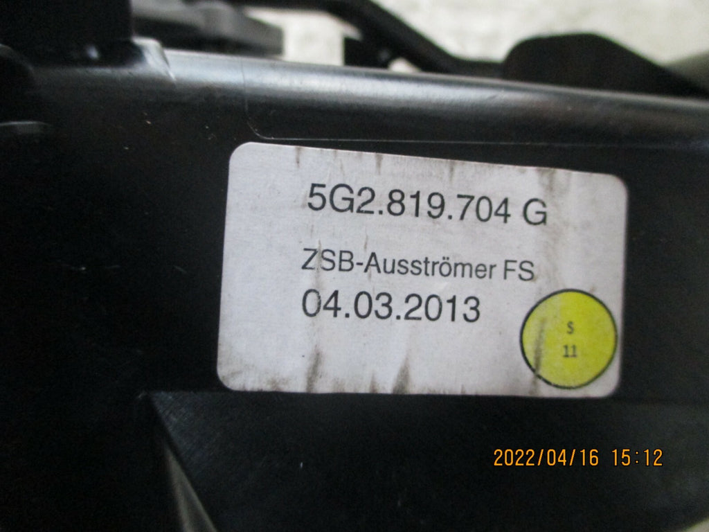 VW VOLKSWAGEN GOLF 2018 MK7 OSF FRONT DRIVER SIDE AIR VENT 5G2819704