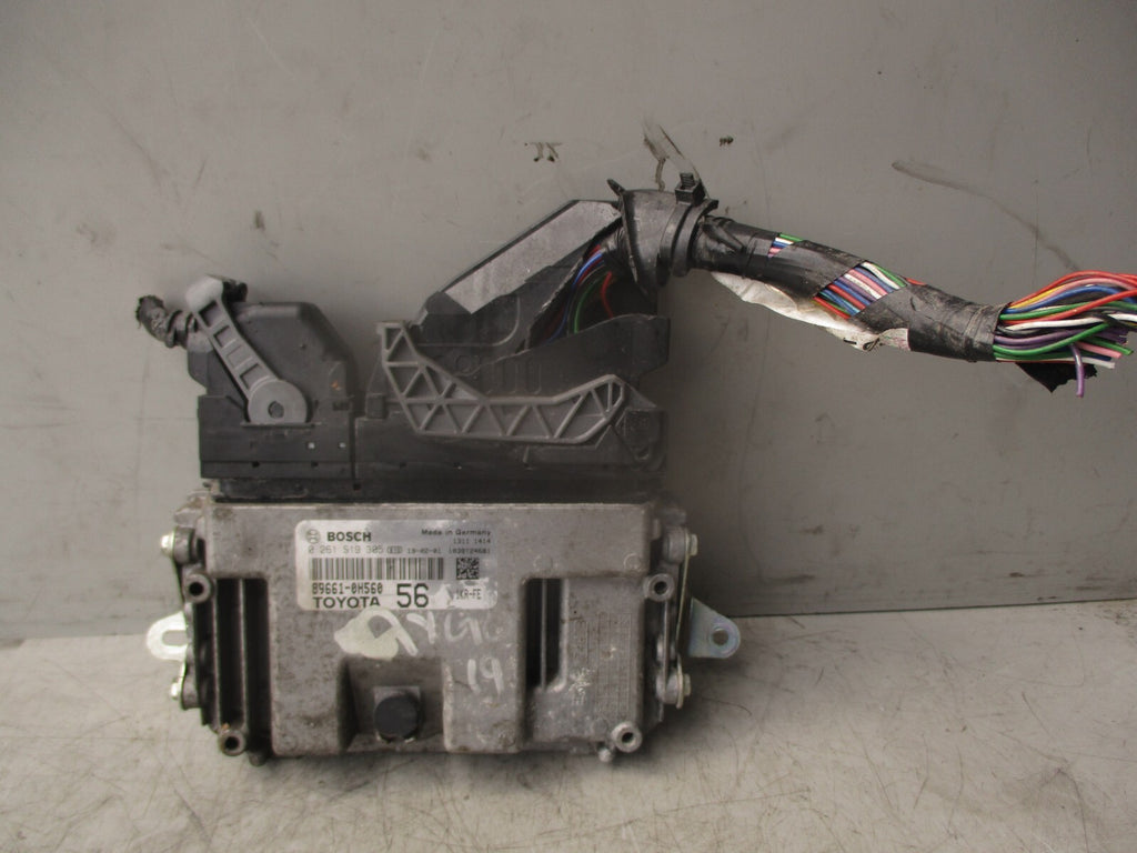 2019 TOYOTA AYGO MK2 1.0 PETROL ENGINE CONTROL UNIT ECU 896610H560