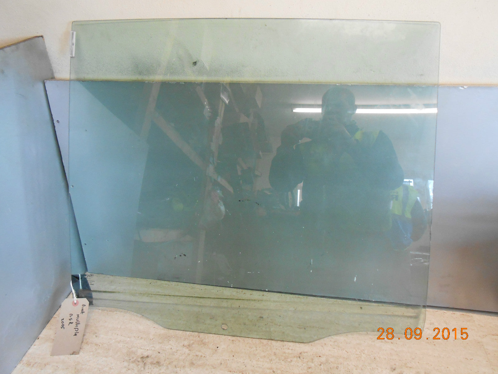 FIAT MULTIPLA 2005 NSR PASSENGER SIDE REAR WINDOW GLASS