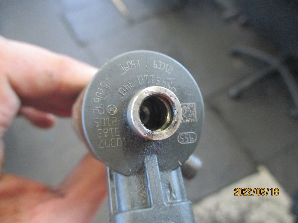 VAUXHALL INSIGNIA SAAB BMW 2.0 DIESEL INJECTOR 0445110 870692 REF 3
