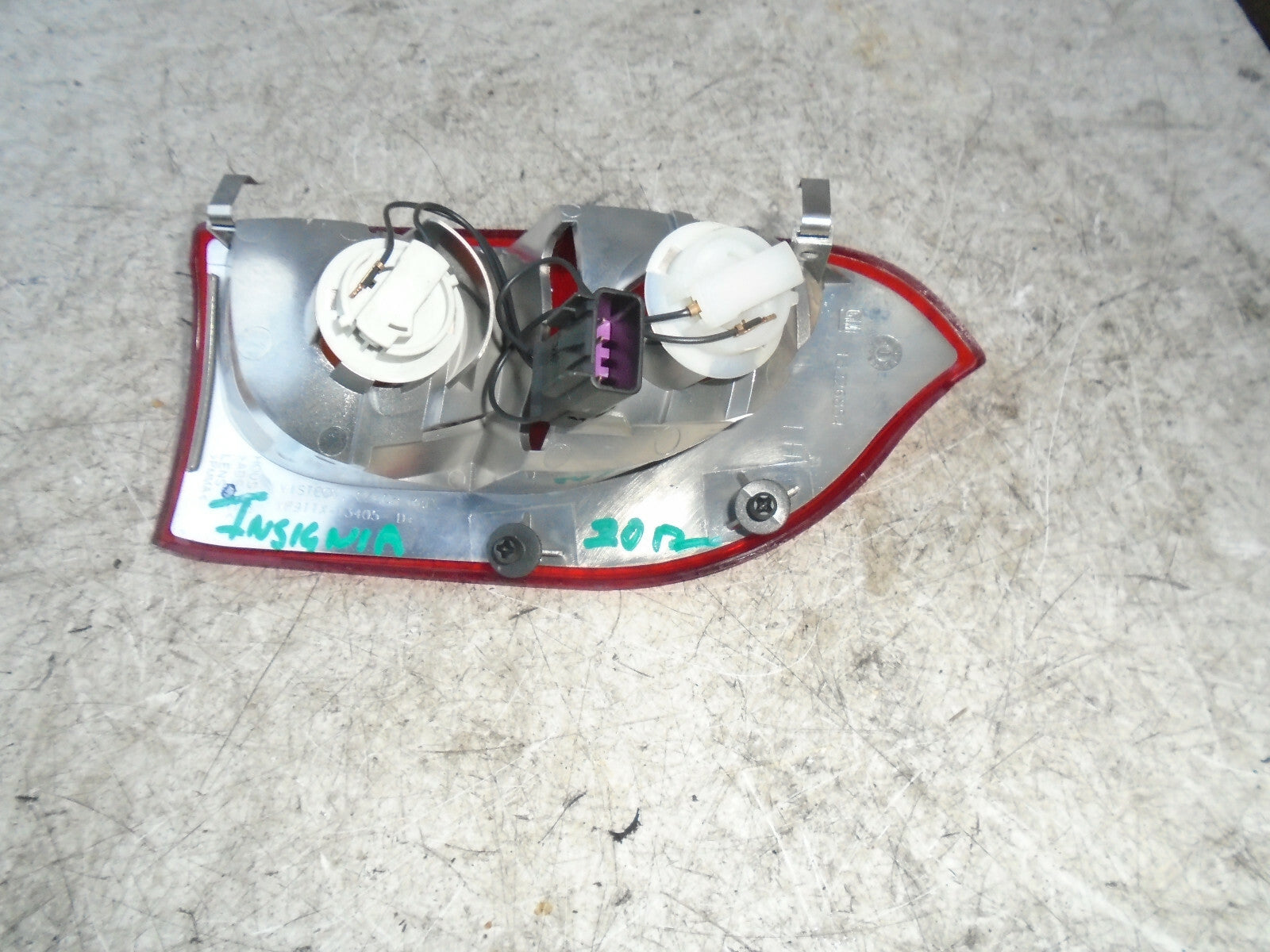 VAUXHALL INSIGNIA MK1 2012 NSR PASSENGER SIDE REAR INNER TAIL LIGHT 13226854