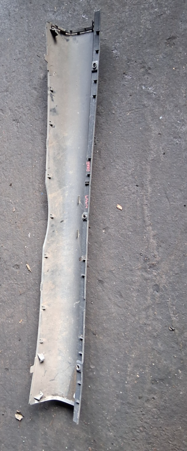 2023 MERCEDES SPRINTER REAR BUMPER GUIDE STEP COVER PANEL TRIM A9078851100