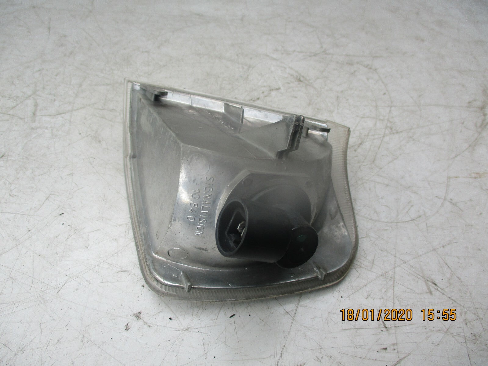 PEUGEOT 405 1995 OS DRIVER SIDE FRONT INDICATOR LIGHT LENS ASSEMBLY UNIT