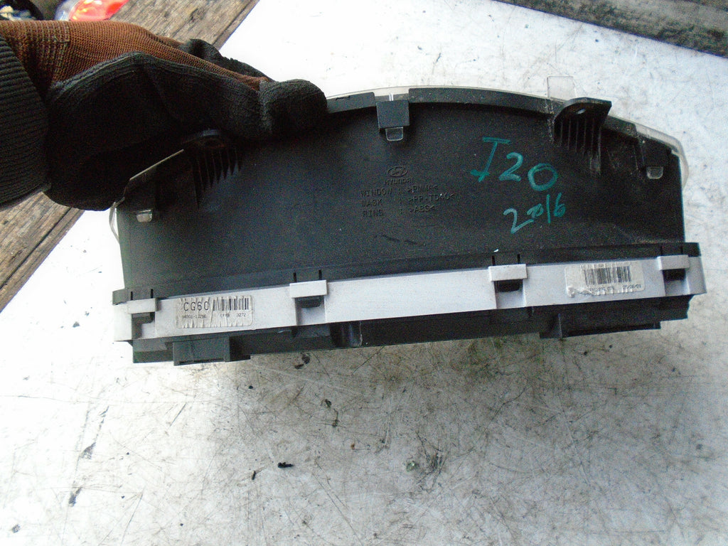 HYUNDAI I20 MK1 1.2 PETROL SPEEDOMETER INSTRUMENT CLUSTER 940011J290